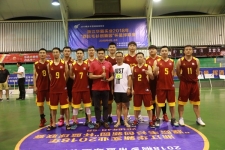 中国18LUCK荣获“濮院毛衫创新园”杯篮球联赛甲组冠军