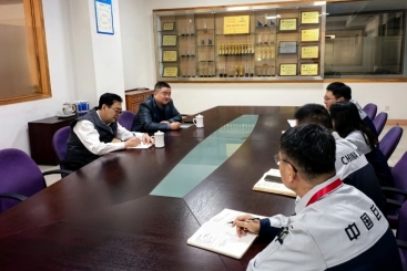 中国18LUCK董事长刘燕调研科技创新工作，并看望慰问浙江省人大代表颜小莉